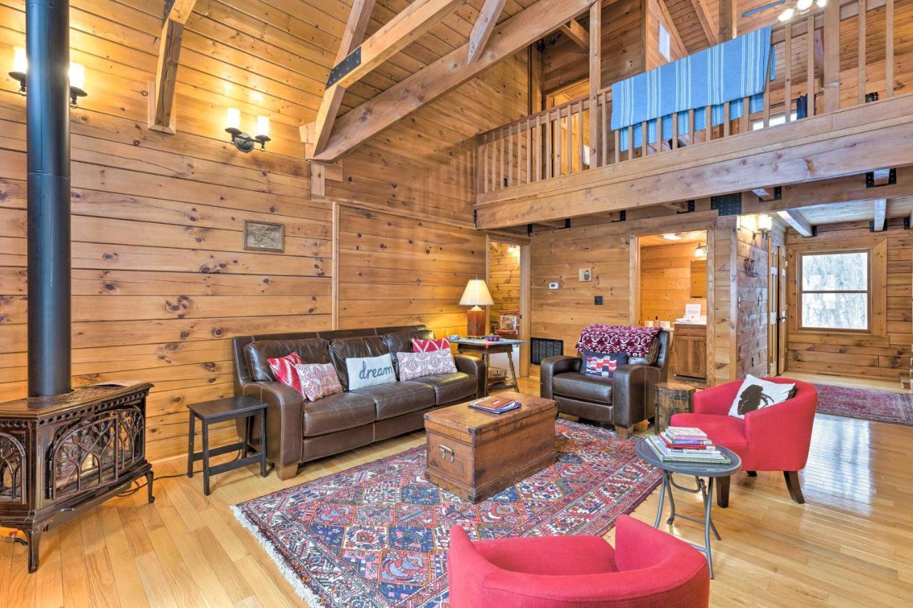 Timber Lodge Cabin - Relax Or Get Adventurous! McGaheysville Exterior photo